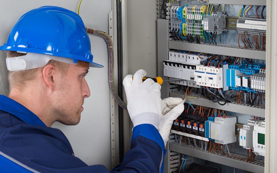 devis travaux électricité Vaux-le-Pénil