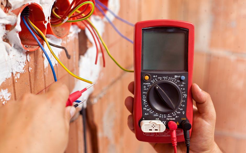 devis travaux électricité Vaux-le-Pénil